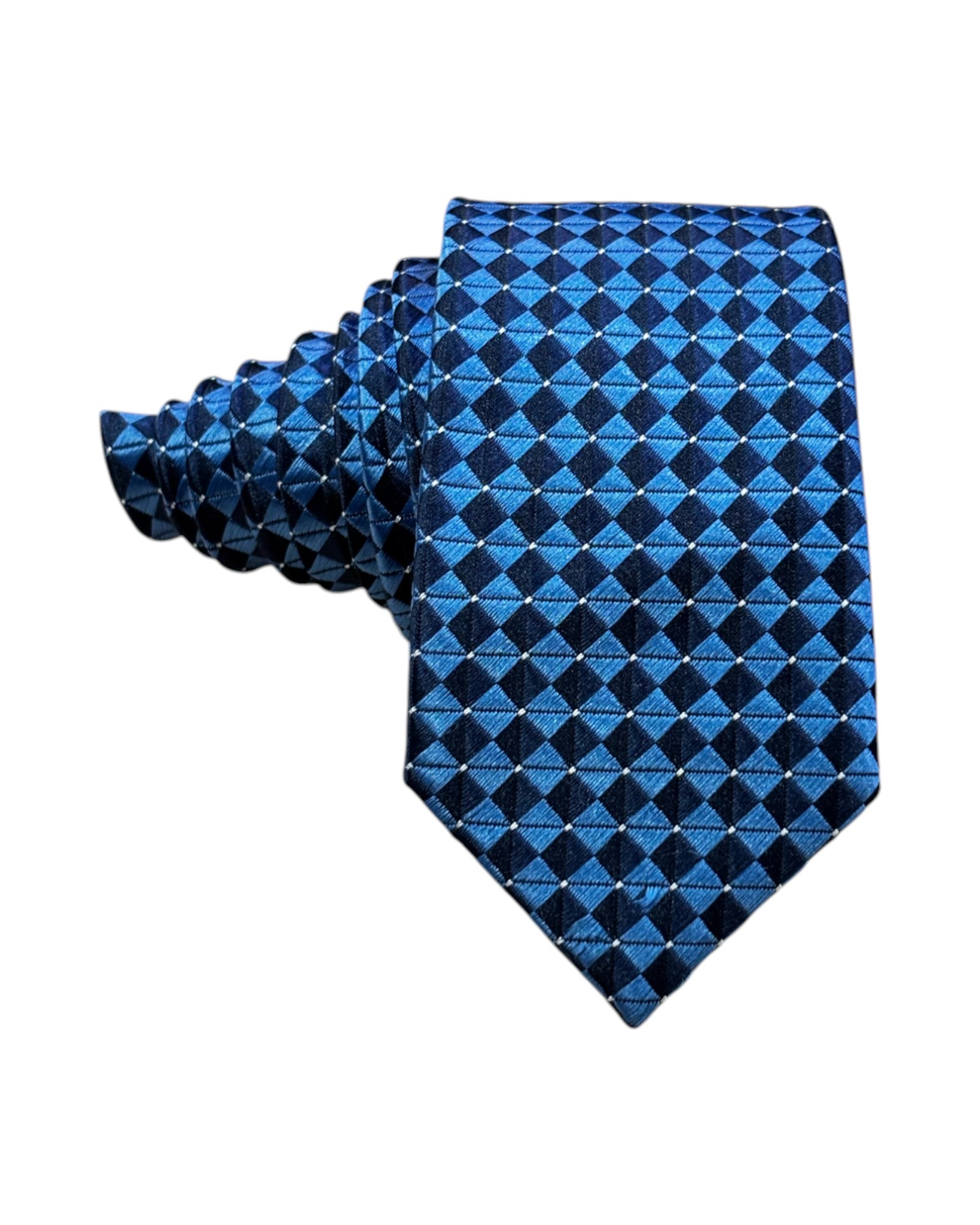 Blue diamond pattern boys tie – durable, wrinkle-free children’s tie for formalwear.